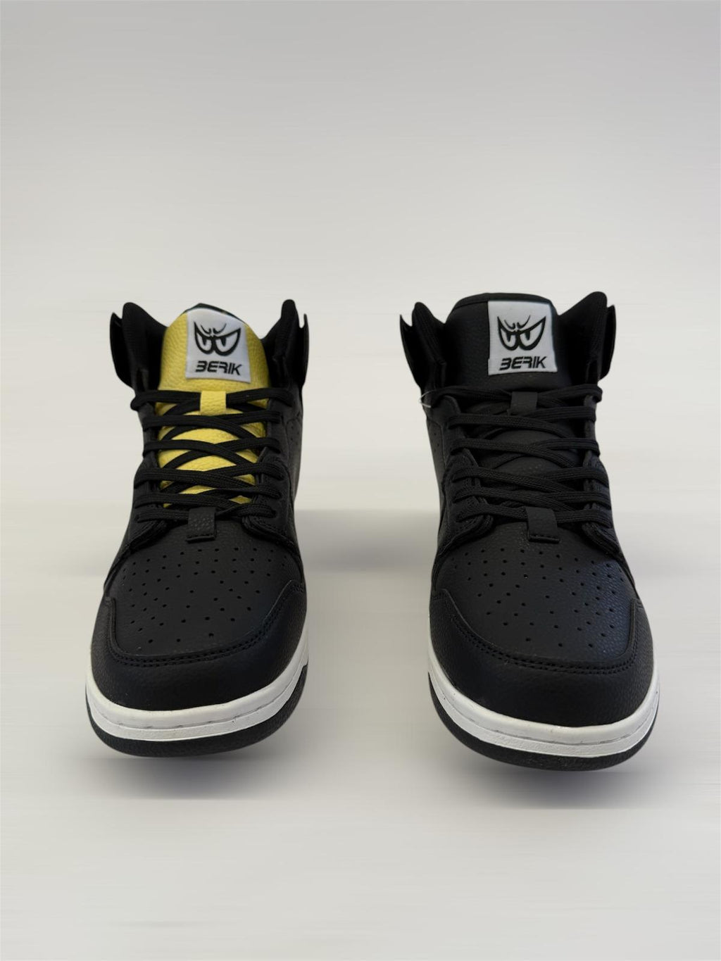 J1-14 Brk - BLKYE - Shoes - Berik