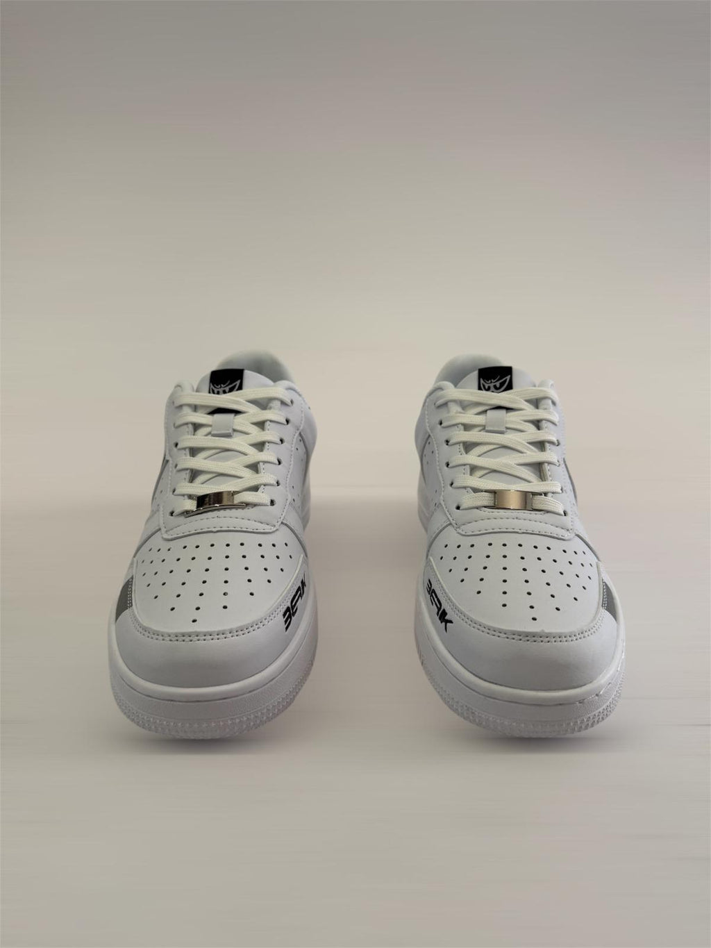 J4-3 Brk - WBlackEyes - Shoes - Berik